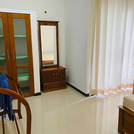 Hotel Navora Hikkaduwa Exterior foto