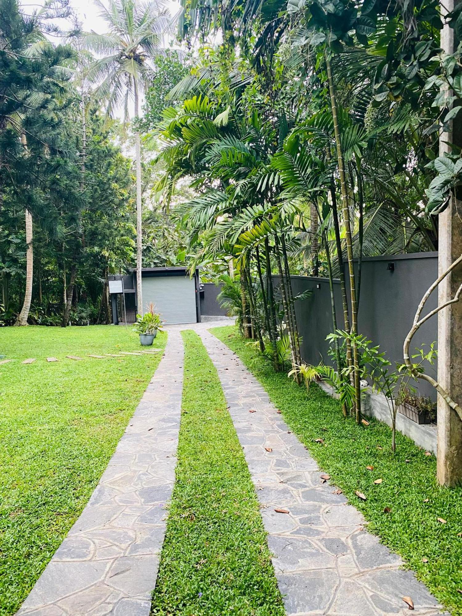 Hotel Navora Hikkaduwa Exterior foto