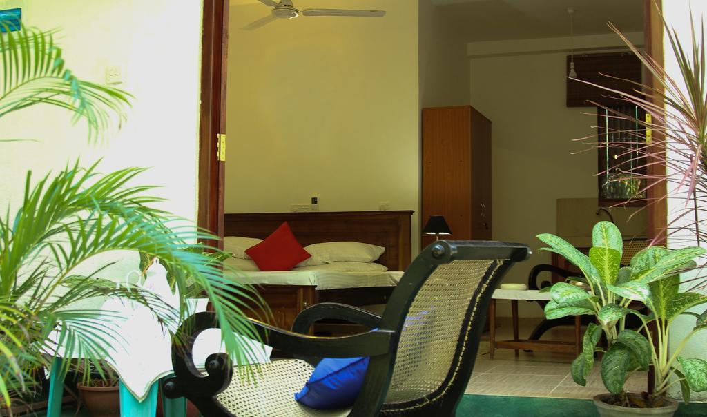 Hotel Navora Hikkaduwa Exterior foto